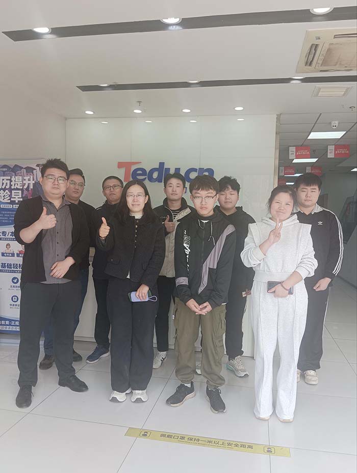 新媒体电商培训班-达内济南山大路中心-2503